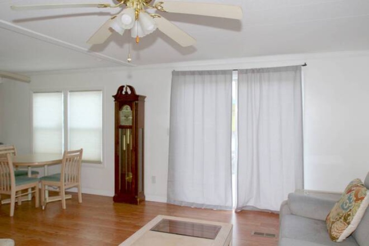 333 Desoto St, Nokomis, Florida 34275, 2 Bedrooms Bedrooms, ,2 BathroomsBathrooms,Mobile/manufactured,For Sale,Desoto St,11618372