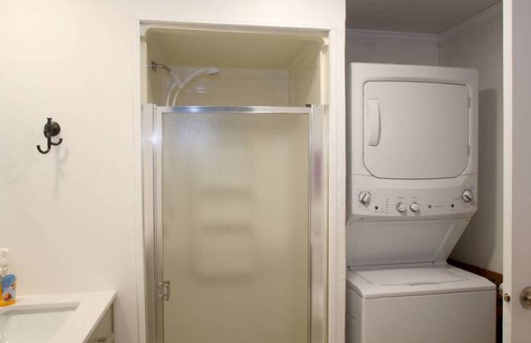 333 Desoto St, Nokomis, Florida 34275, 2 Bedrooms Bedrooms, ,2 BathroomsBathrooms,Mobile/manufactured,For Sale,Desoto St,11618372