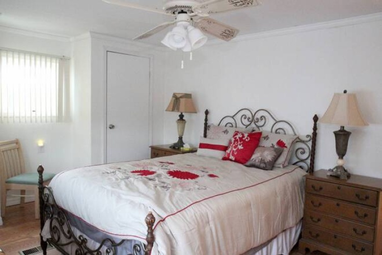 333 Desoto St, Nokomis, Florida 34275, 2 Bedrooms Bedrooms, ,2 BathroomsBathrooms,Mobile/manufactured,For Sale,Desoto St,11618372