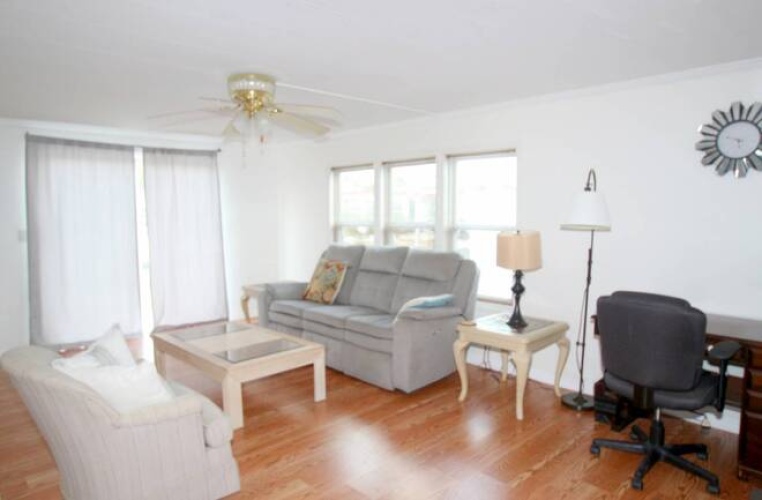 333 Desoto St, Nokomis, Florida 34275, 2 Bedrooms Bedrooms, ,2 BathroomsBathrooms,Mobile/manufactured,For Sale,Desoto St,11618372