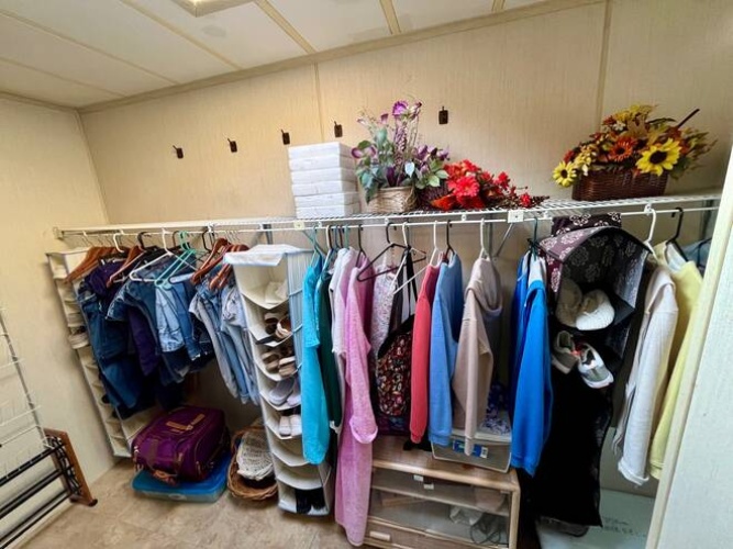 19316 Cedar Crest Ct., North Fort Myers, Florida 33903, 2 Bedrooms Bedrooms, ,3 BathroomsBathrooms,Mobile/manufactured,For Sale,Cedar Crest Ct.,11618408