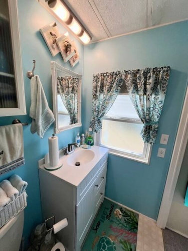 1005 Merion Ct, North Fort Myers, Florida 33903, 2 Bedrooms Bedrooms, ,2 BathroomsBathrooms,Mobile/manufactured,For Sale,Merion Ct,11618937