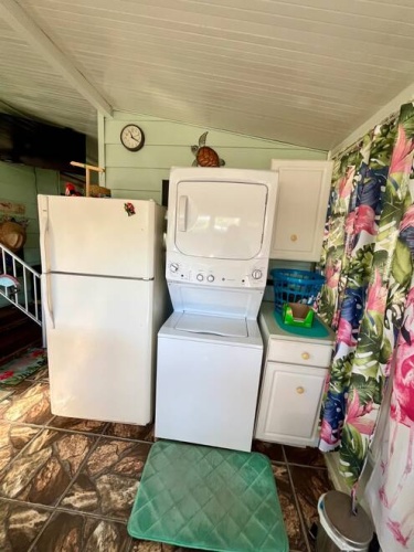 1005 Merion Ct, North Fort Myers, Florida 33903, 2 Bedrooms Bedrooms, ,2 BathroomsBathrooms,Mobile/manufactured,For Sale,Merion Ct,11618937