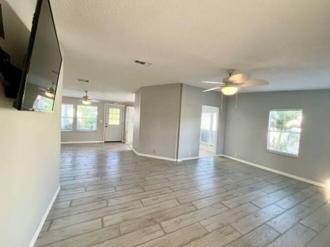 10924 Indigo Ct., North Fort Myers, Florida 33903, 2 Bedrooms Bedrooms, ,2 BathroomsBathrooms,Mobile/manufactured,For Sale,Indigo Ct.,11619942