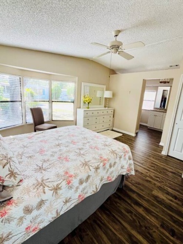 19474 Sun Air Ct, North Fort Myers, Florida 33903, 2 Bedrooms Bedrooms, ,2 BathroomsBathrooms,Mobile/manufactured,For Sale,Sun Air Ct,11620841