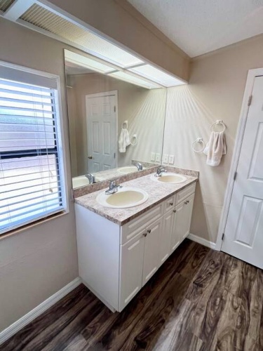 19474 Sun Air Ct, North Fort Myers, Florida 33903, 2 Bedrooms Bedrooms, ,2 BathroomsBathrooms,Mobile/manufactured,For Sale,Sun Air Ct,11620841