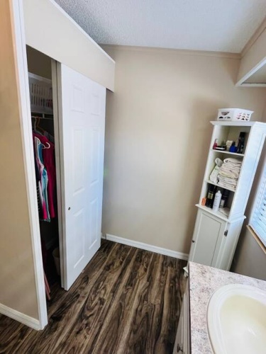 19474 Sun Air Ct, North Fort Myers, Florida 33903, 2 Bedrooms Bedrooms, ,2 BathroomsBathrooms,Mobile/manufactured,For Sale,Sun Air Ct,11620841