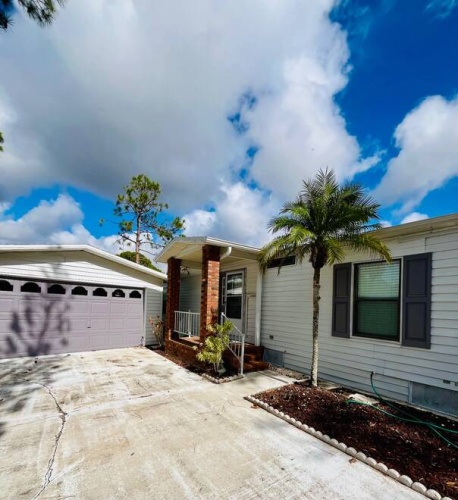 19474 Sun Air Ct, North Fort Myers, Florida 33903, 2 Bedrooms Bedrooms, ,2 BathroomsBathrooms,Mobile/manufactured,For Sale,Sun Air Ct,11620841