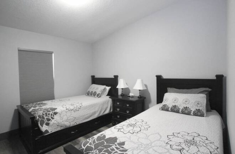 5453 Seven Oaks Dr, Sarasota, Florida 34241, 2 Bedrooms Bedrooms, ,2 BathroomsBathrooms,Mobile/manufactured,For Sale,Seven Oaks Dr,11621344