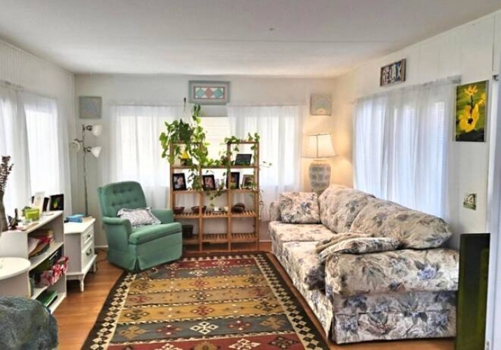 4 7th st West, Nokomis, Florida 34275, 2 Bedrooms Bedrooms, ,1 BathroomBathrooms,Mobile/manufactured,For Sale,7th st West,11623333