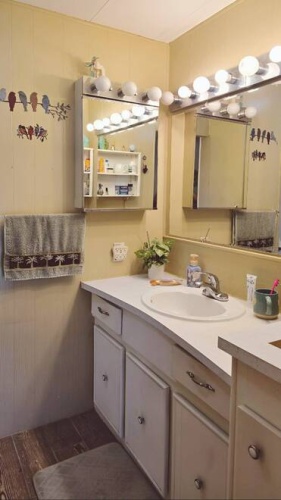 4 7th st West, Nokomis, Florida 34275, 2 Bedrooms Bedrooms, ,1 BathroomBathrooms,Mobile/manufactured,For Sale,7th st West,11623333