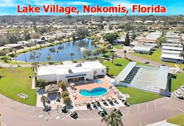 4 7th st West, Nokomis, Florida 34275, 2 Bedrooms Bedrooms, ,1 BathroomBathrooms,Mobile/manufactured,For Sale,7th st West,11623333