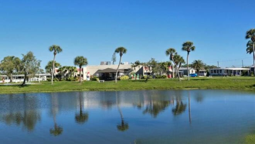 4 7th st West, Nokomis, Florida 34275, 2 Bedrooms Bedrooms, ,1 BathroomBathrooms,Mobile/manufactured,For Sale,7th st West,11623333