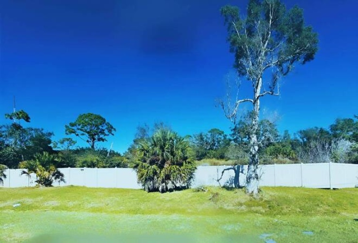 4 7th st West, Nokomis, Florida 34275, 2 Bedrooms Bedrooms, ,1 BathroomBathrooms,Mobile/manufactured,For Sale,7th st West,11623333