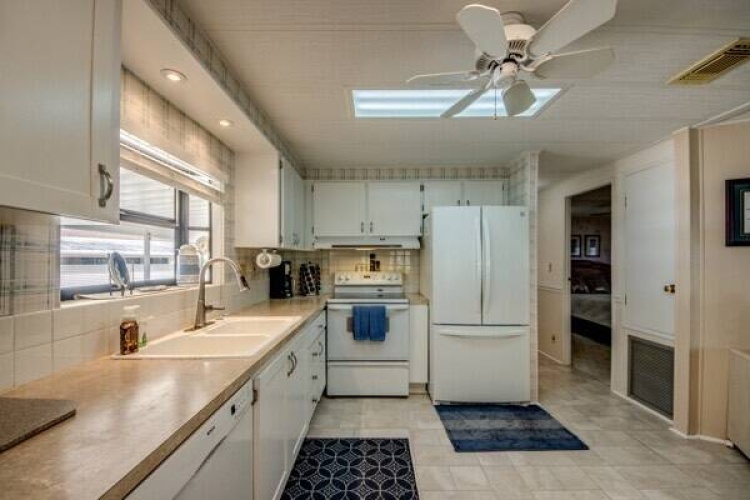 19247 Meadowbrook Ct, North Fort Myers, Florida 33903, 2 Bedrooms Bedrooms, ,2 BathroomsBathrooms,Mobile/manufactured,For Sale,Meadowbrook Ct,11623349