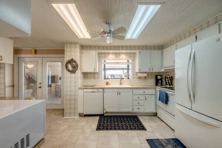 19247 Meadowbrook Ct, North Fort Myers, Florida 33903, 2 Bedrooms Bedrooms, ,2 BathroomsBathrooms,Mobile/manufactured,For Sale,Meadowbrook Ct,11623349