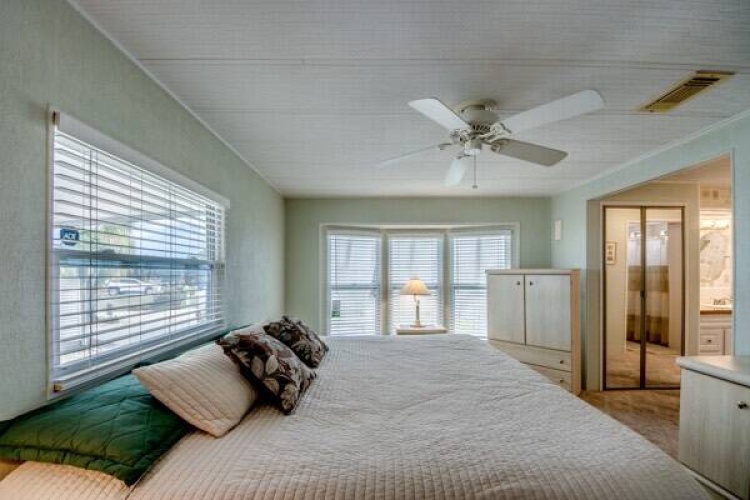 19247 Meadowbrook Ct, North Fort Myers, Florida 33903, 2 Bedrooms Bedrooms, ,2 BathroomsBathrooms,Mobile/manufactured,For Sale,Meadowbrook Ct,11623349