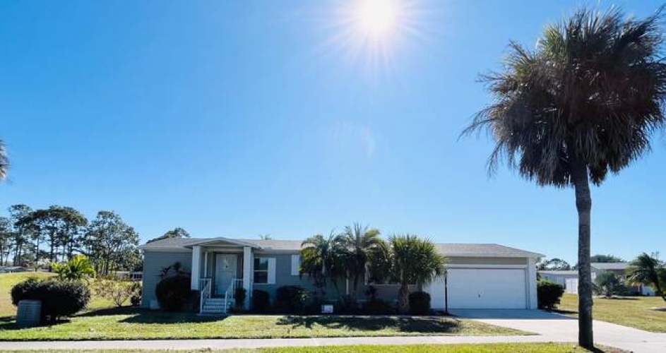 1006 Pine Lakes Blvd., North Fort Myers, Florida 34952, 2 Bedrooms Bedrooms, ,2 BathroomsBathrooms,Mobile/manufactured,For Sale,Pine Lakes Blvd.,11623638