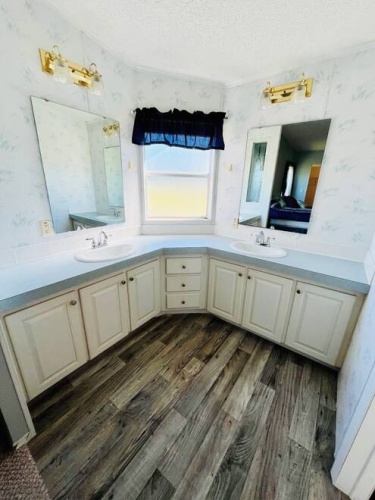 1006 Pine Lakes Blvd., North Fort Myers, Florida 34952, 2 Bedrooms Bedrooms, ,2 BathroomsBathrooms,Mobile/manufactured,For Sale,Pine Lakes Blvd.,11623638