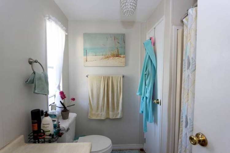 5226 Camelot Dr E, Sarasota, Florida 34233, 2 Bedrooms Bedrooms, ,2 BathroomsBathrooms,Mobile/manufactured,For Sale,Camelot Dr E,11623678