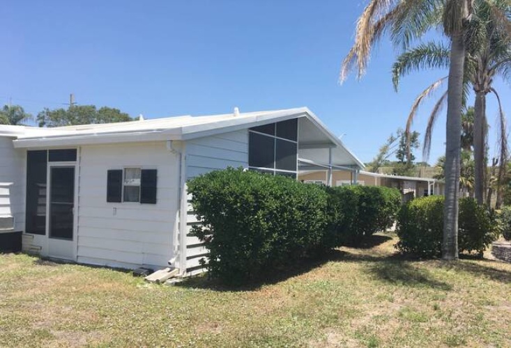 5226 Camelot Dr E, Sarasota, Florida 34233, 2 Bedrooms Bedrooms, ,2 BathroomsBathrooms,Mobile/manufactured,For Sale,Camelot Dr E,11623678