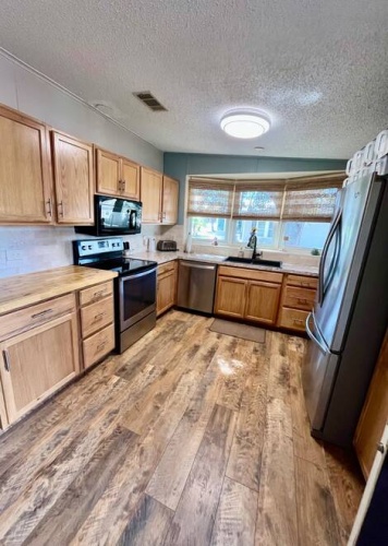 19818 Cypress Woods Ct., North Fort Myers, Florida 33903, 2 Bedrooms Bedrooms, ,2 BathroomsBathrooms,Mobile/manufactured,For Sale,Cypress Woods Ct.,11353050