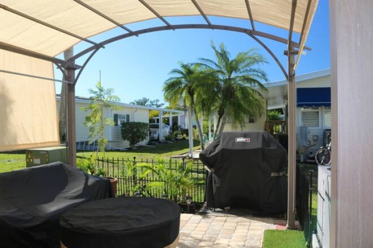 5536 Tewkesbury Pl, Sarasota, Florida 34241, 2 Bedrooms Bedrooms, ,2 BathroomsBathrooms,Mobile/manufactured,For Sale,Tewkesbury Pl,11630321