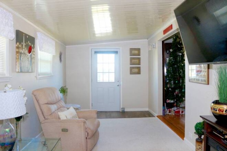 5536 Tewkesbury Pl, Sarasota, Florida 34241, 2 Bedrooms Bedrooms, ,2 BathroomsBathrooms,Mobile/manufactured,For Sale,Tewkesbury Pl,11630321