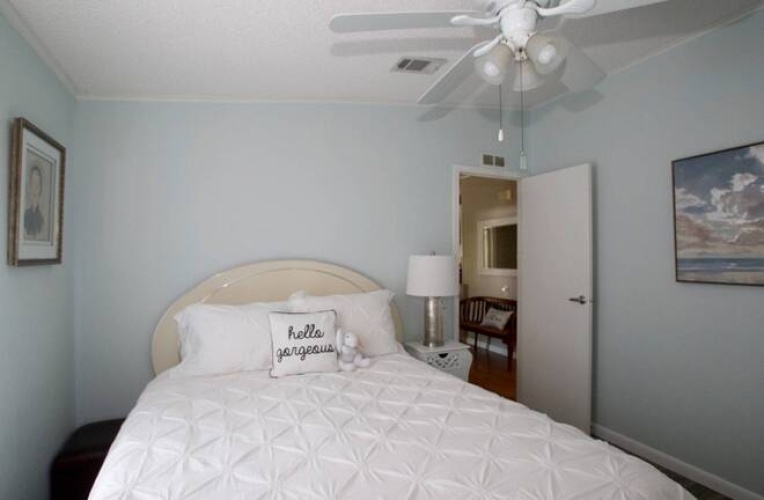 5536 Tewkesbury Pl, Sarasota, Florida 34241, 2 Bedrooms Bedrooms, ,2 BathroomsBathrooms,Mobile/manufactured,For Sale,Tewkesbury Pl,11630321