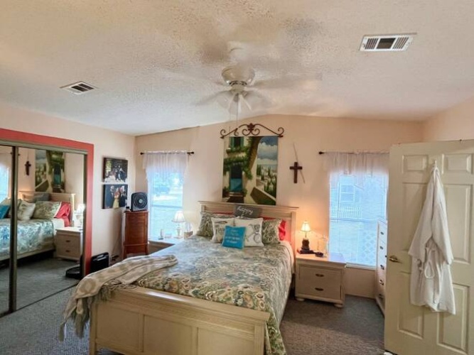 10511 Lakeloop Rd, North Fort Myers, Florida 33903, 2 Bedrooms Bedrooms, ,2 BathroomsBathrooms,Mobile/manufactured,For Sale,Lakeloop Rd,11631146