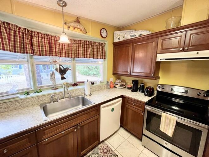 10511 Lakeloop Rd, North Fort Myers, Florida 33903, 2 Bedrooms Bedrooms, ,2 BathroomsBathrooms,Mobile/manufactured,For Sale,Lakeloop Rd,11631146