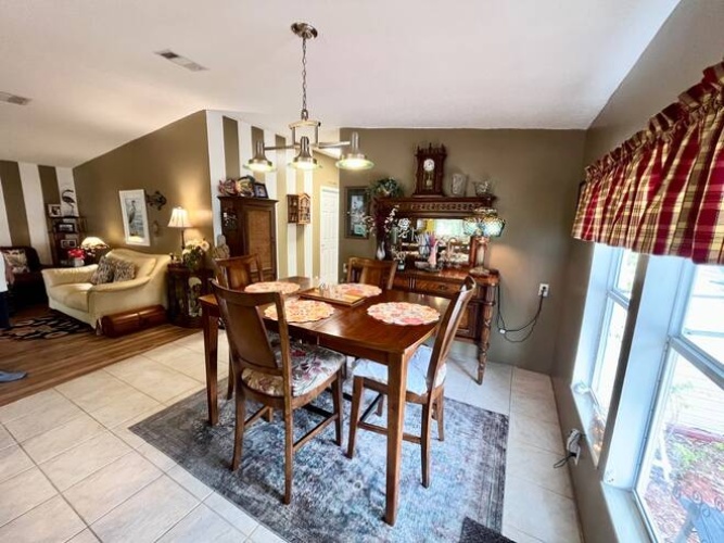 10511 Lakeloop Rd, North Fort Myers, Florida 33903, 2 Bedrooms Bedrooms, ,2 BathroomsBathrooms,Mobile/manufactured,For Sale,Lakeloop Rd,11631146