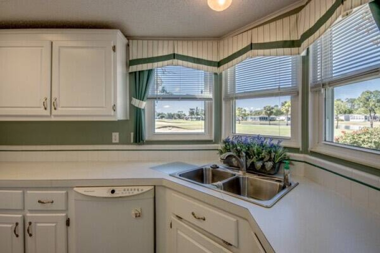 10846 Moss Creek Ct., North Fort Myers, Florida 33903, 2 Bedrooms Bedrooms, ,2 BathroomsBathrooms,Mobile/manufactured,For Sale,Moss Creek Ct.,11632144