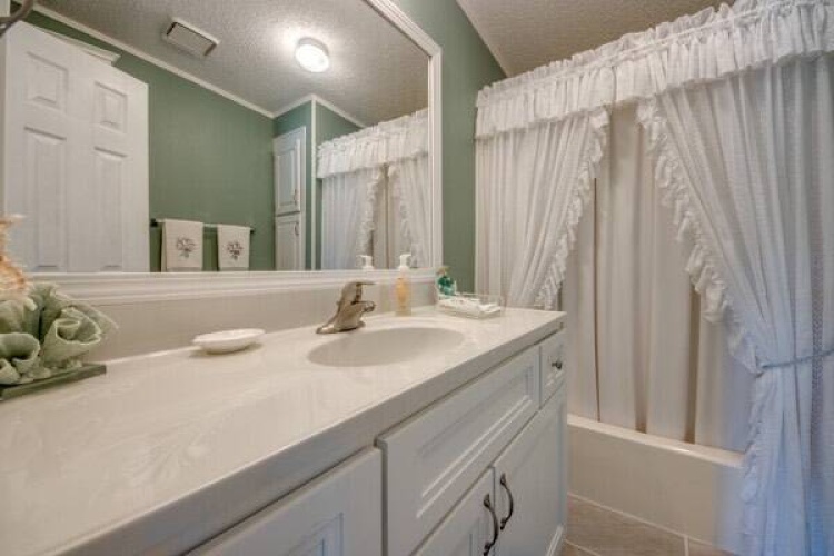 10846 Moss Creek Ct., North Fort Myers, Florida 33903, 2 Bedrooms Bedrooms, ,2 BathroomsBathrooms,Mobile/manufactured,For Sale,Moss Creek Ct.,11632144