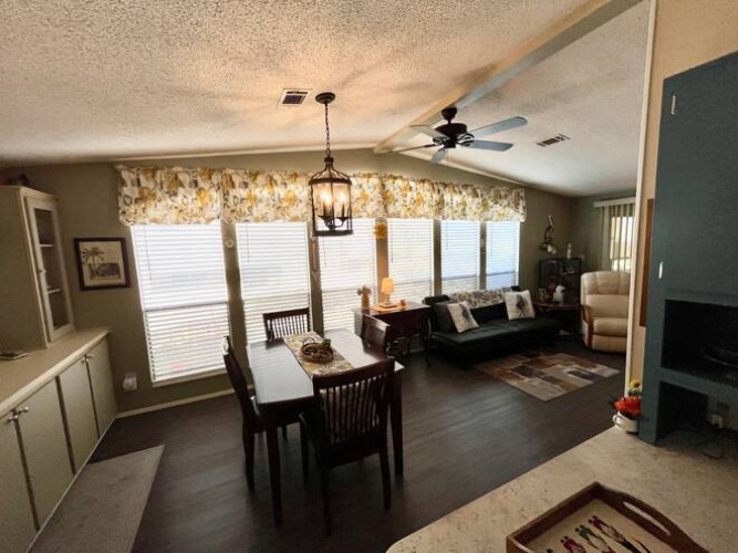 19252 Tuckaway ct, North Fort Myers, Florida 33903, 2 Bedrooms Bedrooms, ,2 BathroomsBathrooms,Mobile/manufactured,For Sale,Tuckaway ct,11633111