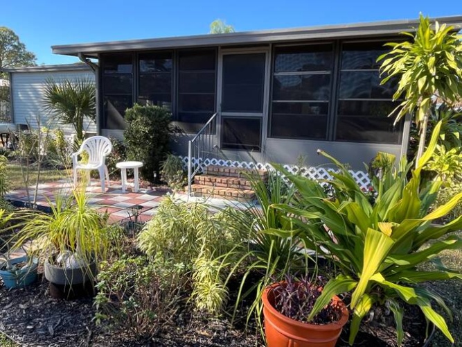 19252 Tuckaway ct, North Fort Myers, Florida 33903, 2 Bedrooms Bedrooms, ,2 BathroomsBathrooms,Mobile/manufactured,For Sale,Tuckaway ct,11633111