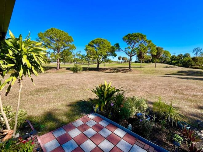 19252 Tuckaway ct, North Fort Myers, Florida 33903, 2 Bedrooms Bedrooms, ,2 BathroomsBathrooms,Mobile/manufactured,For Sale,Tuckaway ct,11633111