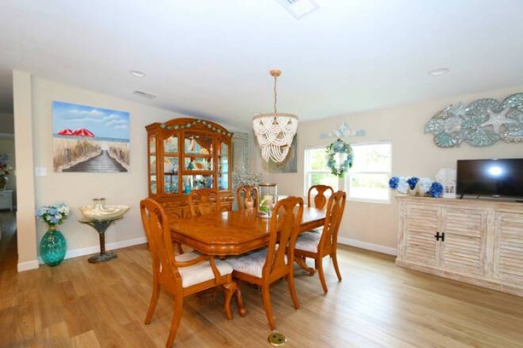 6497 Wakefield Ln, Sarasota, Florida 34241, 2 Bedrooms Bedrooms, ,2 BathroomsBathrooms,Mobile/manufactured,For Sale,Wakefield Ln,11633698