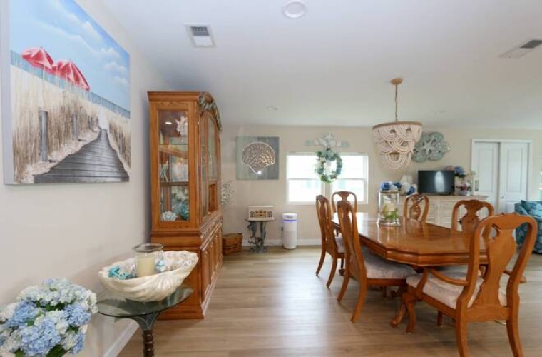 6497 Wakefield Ln, Sarasota, Florida 34241, 2 Bedrooms Bedrooms, ,2 BathroomsBathrooms,Mobile/manufactured,For Sale,Wakefield Ln,11633698