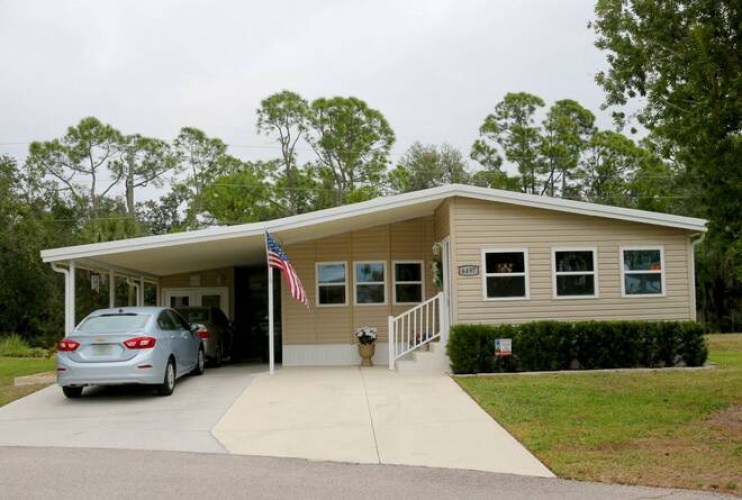 6497 Wakefield Ln, Sarasota, Florida 34241, 2 Bedrooms Bedrooms, ,2 BathroomsBathrooms,Mobile/manufactured,For Sale,Wakefield Ln,11633698