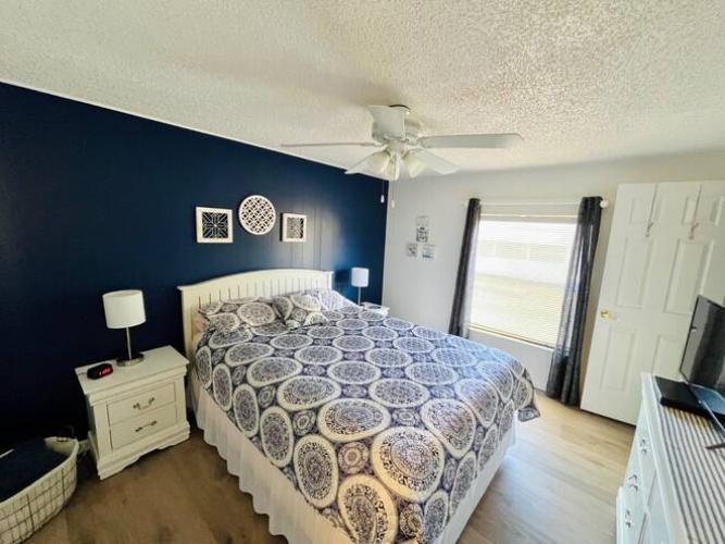 10281 Pine Lakes Blvd., North Fort Myers, Florida 33903, 2 Bedrooms Bedrooms, ,1 BathroomBathrooms,Mobile/manufactured,For Sale,Pine Lakes Blvd.,11634011