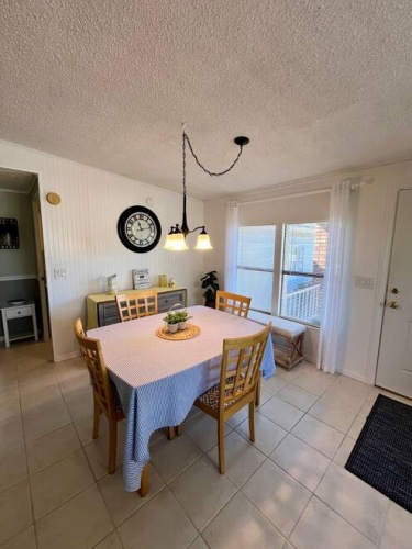 10281 Pine Lakes Blvd., North Fort Myers, Florida 33903, 2 Bedrooms Bedrooms, ,1 BathroomBathrooms,Mobile/manufactured,For Sale,Pine Lakes Blvd.,11634011