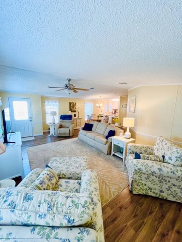 10341 Pine Lakes Blvd., North Fort Myers, Florida 33903, 2 Bedrooms Bedrooms, ,2 BathroomsBathrooms,Mobile/manufactured,For Sale,Pine Lakes Blvd.,11636607