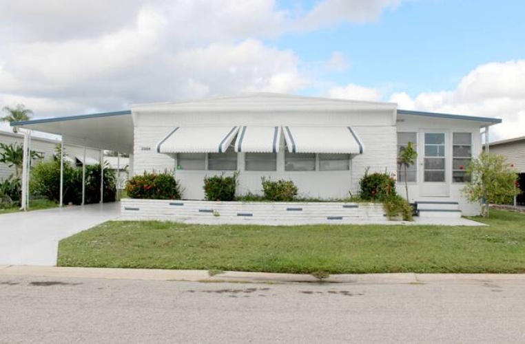 2329 York Drive, Sarasota, Florida 34238, 2 Bedrooms Bedrooms, ,2 BathroomsBathrooms,Mobile/manufactured,For Sale,York Drive,11639413