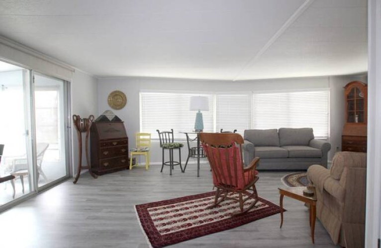 2329 York Drive, Sarasota, Florida 34238, 2 Bedrooms Bedrooms, ,2 BathroomsBathrooms,Mobile/manufactured,For Sale,York Drive,11639413