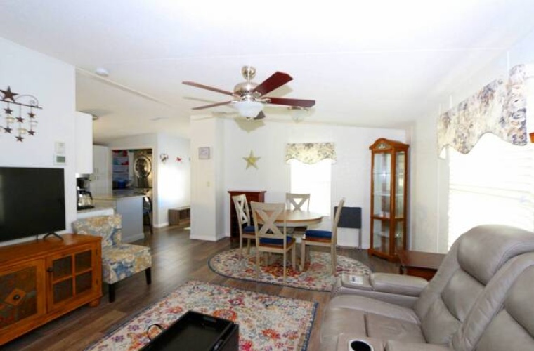 7020 Captain Kid Ave, Sarasota, Florida 34231, 2 Bedrooms Bedrooms, ,2 BathroomsBathrooms,Mobile/manufactured,For Sale,Captain Kid Ave,11640607