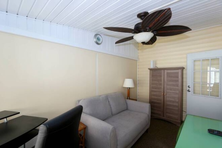 7020 Captain Kid Ave, Sarasota, Florida 34231, 2 Bedrooms Bedrooms, ,2 BathroomsBathrooms,Mobile/manufactured,For Sale,Captain Kid Ave,11640607