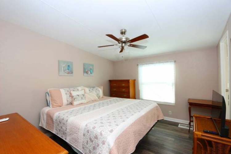 7020 Captain Kid Ave, Sarasota, Florida 34231, 2 Bedrooms Bedrooms, ,2 BathroomsBathrooms,Mobile/manufactured,For Sale,Captain Kid Ave,11640607