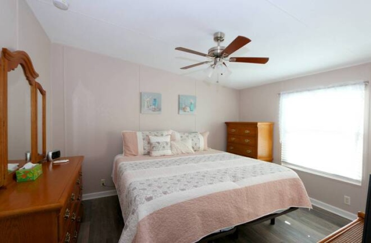 7020 Captain Kid Ave, Sarasota, Florida 34231, 2 Bedrooms Bedrooms, ,2 BathroomsBathrooms,Mobile/manufactured,For Sale,Captain Kid Ave,11640607