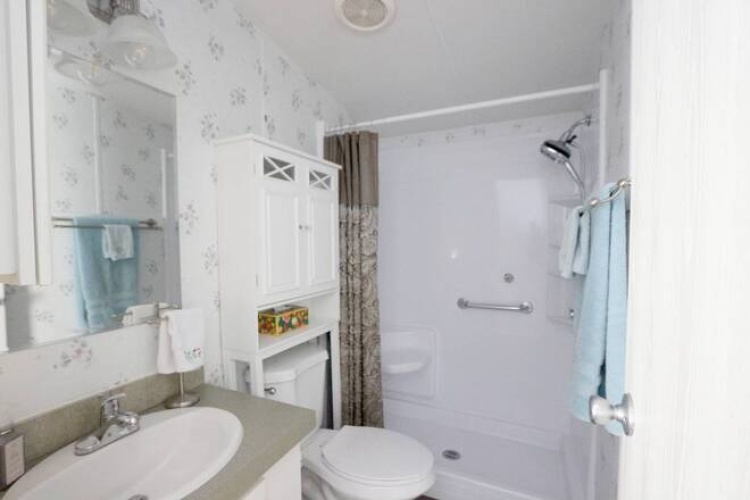 7020 Captain Kid Ave, Sarasota, Florida 34231, 2 Bedrooms Bedrooms, ,2 BathroomsBathrooms,Mobile/manufactured,For Sale,Captain Kid Ave,11640607